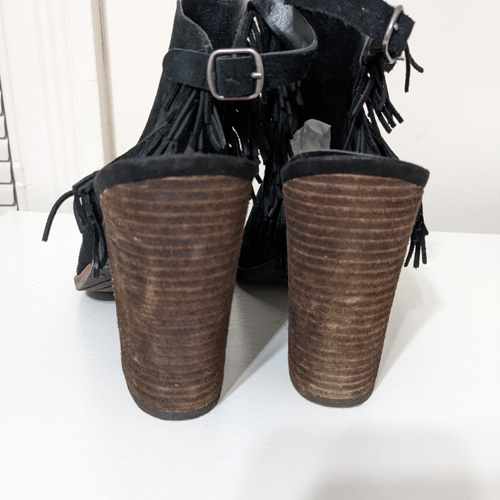 Lucky Brand Suede Fringe Block Heel Sandals - Picture 3 of 5